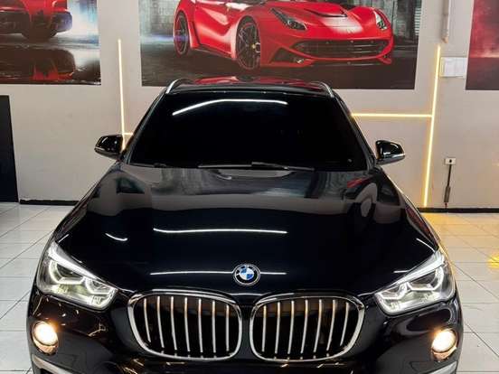 BMW-X1-2.0 16V TURBO ACTIVEFLEX SDRIVE20I X-LINE 4P AUTOMÁTICO BMW-X1-2017