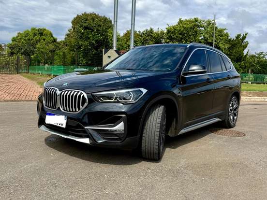 BMW-X1-2.0 16V TURBO ACTIVEFLEX SDRIVE20I X-LINE 4P AUTOMÁTICO BMW-X1-2022