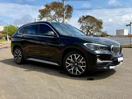 BMW-X1-2.0 16V TURBO ACTIVEFLEX SDRIVE20I X-LINE 4P AUTOMÁTICO BMW-X1-2022