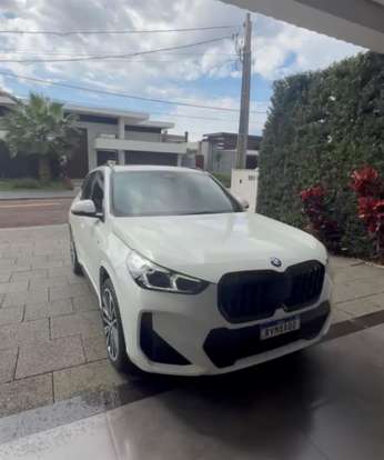 BMW-X1-2023