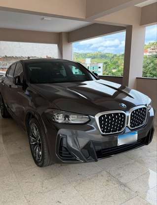 BMW-X4-2023