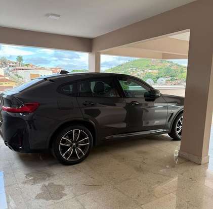 BMW-X4-2023