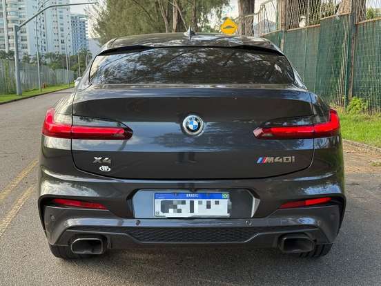 BMW-X4-2019