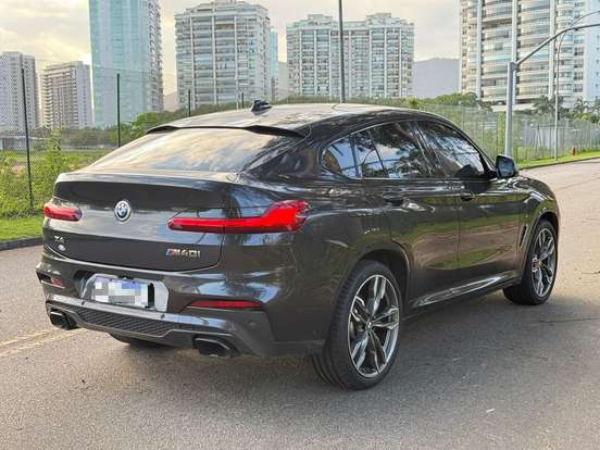 BMW-X4-2019