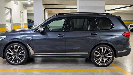 BMW-X7-4.4 V8 GASOLINA M50i STEPTRONIC BMW-X7-2021
