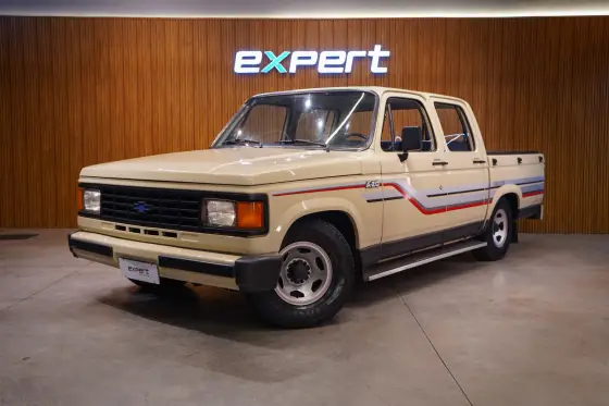 Chevrolet A20 4.1 Custom DE Luxe CD 12V Álcool 4P Manual