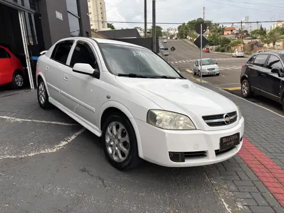 CHEVROLET-ASTRA-2011