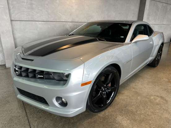 CHEVROLET-CAMARO-2011