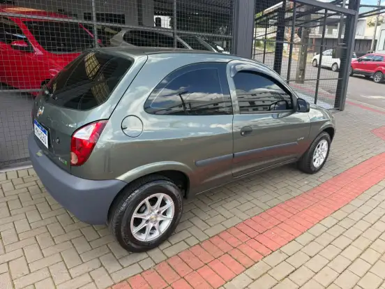 CHEVROLET-CELTA-1.0 MPFI LIFE 8V FLEX 2P MANUAL CHEVROLET-CELTA-2010
