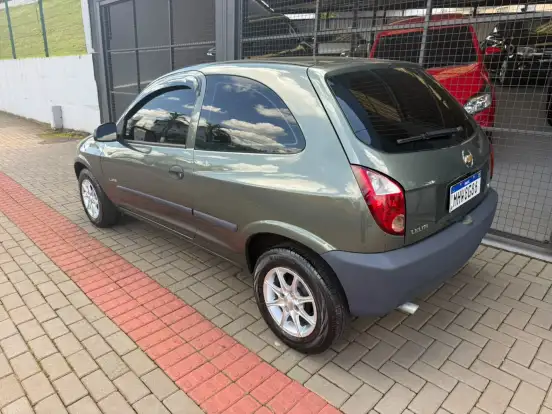 CHEVROLET-CELTA-1.0 MPFI LIFE 8V FLEX 2P MANUAL CHEVROLET-CELTA-2010