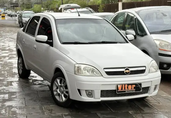 CHEVROLET CORSA 1.4 MPFI PREMIUM SEDAN 8V FLEX 4P MANUAL