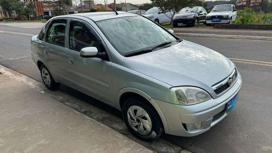 CHEVROLET-CORSA-2009