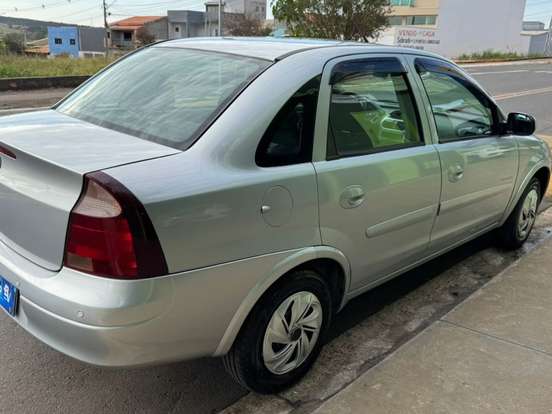 CHEVROLET-CORSA-1.4 MPFI PREMIUM SEDAN 8V FLEX 4P MANUAL CHEVROLET-CORSA-2009