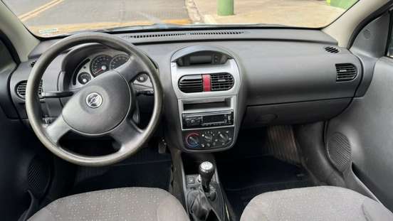 CHEVROLET-CORSA-2009
