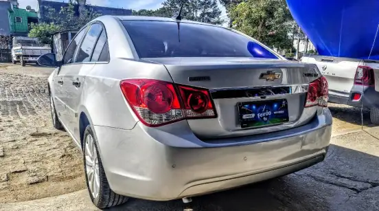 CHEVROLET-CRUZE-2013