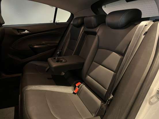 CHEVROLET-CRUZE-2021