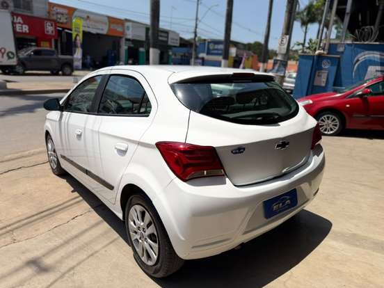 CHEVROLET-JOY-2021