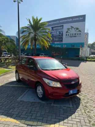 CHEVROLET-ONIX-2016