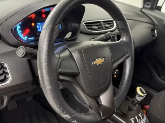 CHEVROLET-ONIX-1.0 MPFI LT 8V FLEX 4P MANUAL CHEVROLET-ONIX-2013