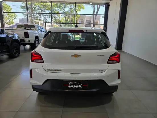 CHEVROLET-ONIX-2024