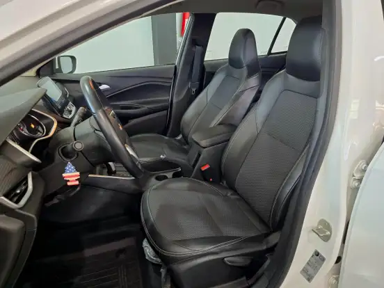 CHEVROLET-ONIX-2024
