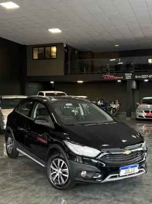 CHEVROLET-ONIX-2016