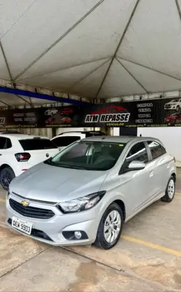 CHEVROLET ONIX 1.4 MPFI LT 8V FLEX 4P AUTOMÁTICO