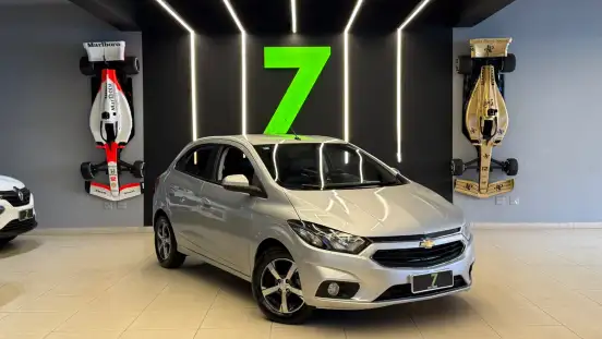 CHEVROLET-ONIX-2018