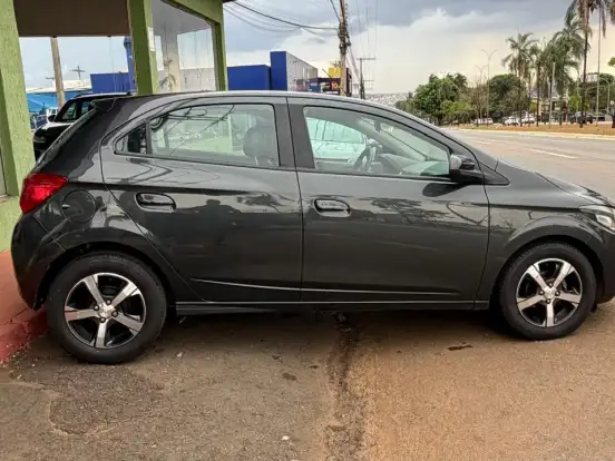 CHEVROLET-ONIX-1.4 MPFI LTZ 8V FLEX 4P AUTOMÁTICO CHEVROLET-ONIX-2017