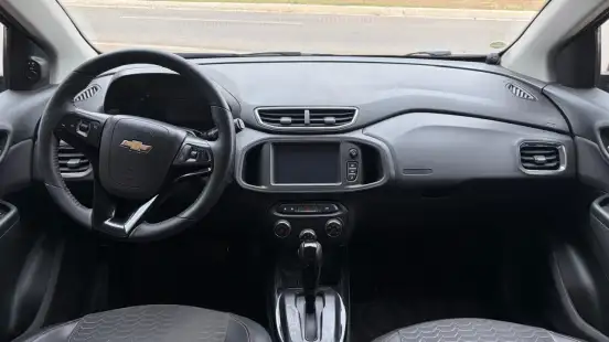 CHEVROLET-ONIX-2017