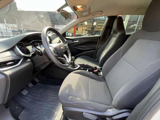 CHEVROLET-ONIX-2023