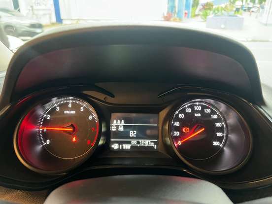 CHEVROLET-ONIX-2022