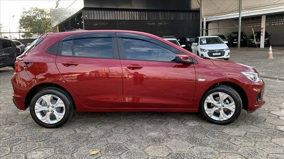 CHEVROLET ONIX 1.0 TURBO FLEX LTZ MANUAL