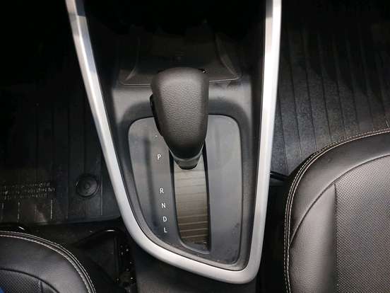 CHEVROLET-ONIX-2024