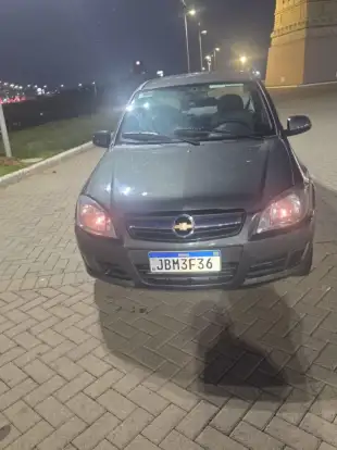CHEVROLET-PRISMA-2010