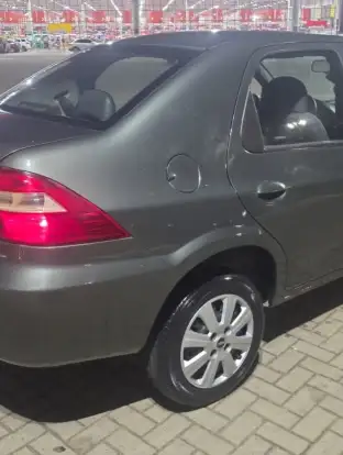 CHEVROLET-PRISMA-2010