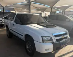 CHEVROLET S10 2.4 MPFI ADVANTAGE 4X2 CS 8V FLEX 2P MANUAL CHEVROLET S10 2.4 MPFI ADVANTAGE 4X2 CS 8V FLEX 2P MANUAL