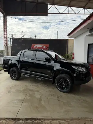 CHEVROLET S10 2.8 HIGH COUNTRY 4X4 CD 16V TURBO DIESEL 4P AUTOMÁTICO