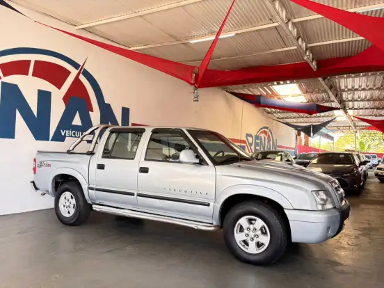 CHEVROLET-S10-2000