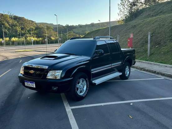 CHEVROLET-S10-2.4 ADVANTAGE 4X2 CD 8V FLEX 4P MANUAL CHEVROLET-S10-2011