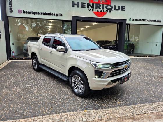 CHEVROLET S10 2.8 16V TURBO DIESEL HIGH COUNTRY CD 4X4 AUTOMÁTICO