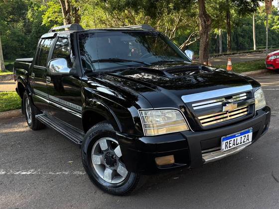 CHEVROLET S10 2.8 EXECUTIVE 4X2 CD 12V TURBO ELECTRONIC INTERCOOLER DIESEL 4P MANUAL