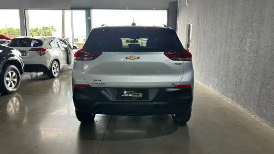 CHEVROLET-TRACKER-2021