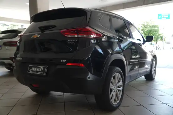 CHEVROLET-TRACKER-2020