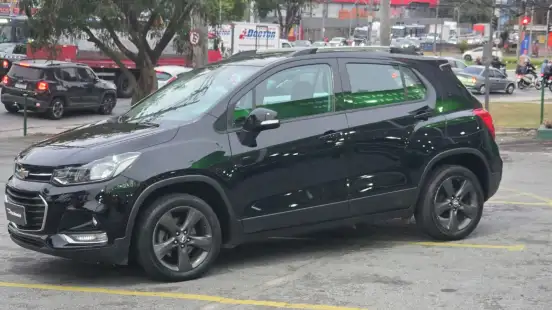 CHEVROLET-TRACKER-2019