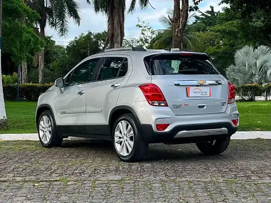 CHEVROLET-TRACKER-2018