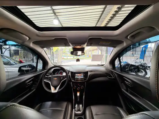 CHEVROLET-TRACKER-2018