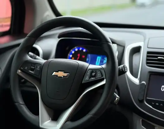 CHEVROLET-TRACKER-2015