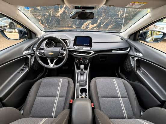 CHEVROLET-TRACKER-2024