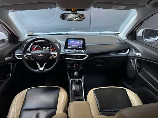 CHEVROLET-TRACKER-2021